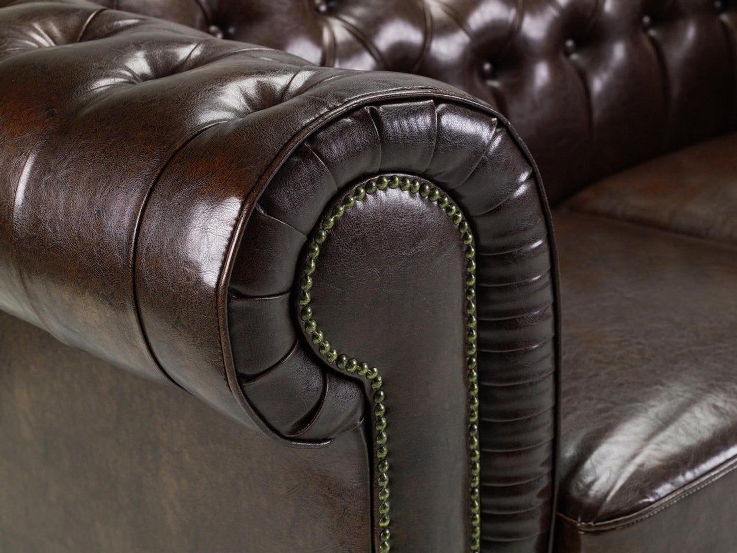 Chesterfield 3+2 Sofa in Antique Brown
