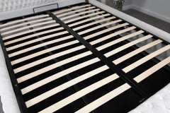 Oliver & Sons Ambassador 4 Poster Chesterfield Bedframe