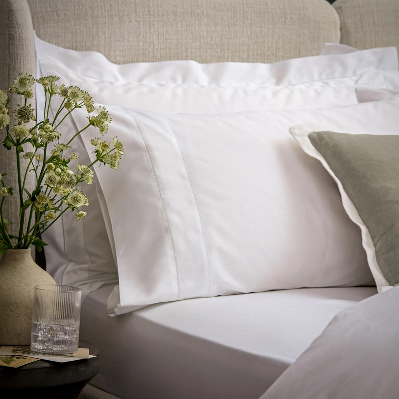 Balmoral Double Duvet Set- White