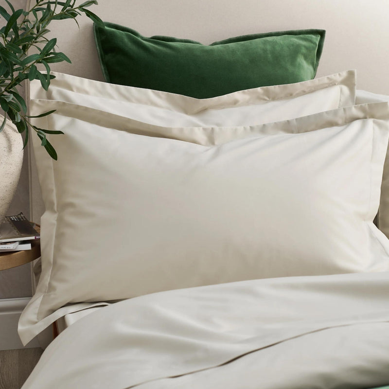 Sateen Touch -White