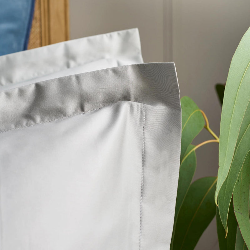 Sateen Touch -White