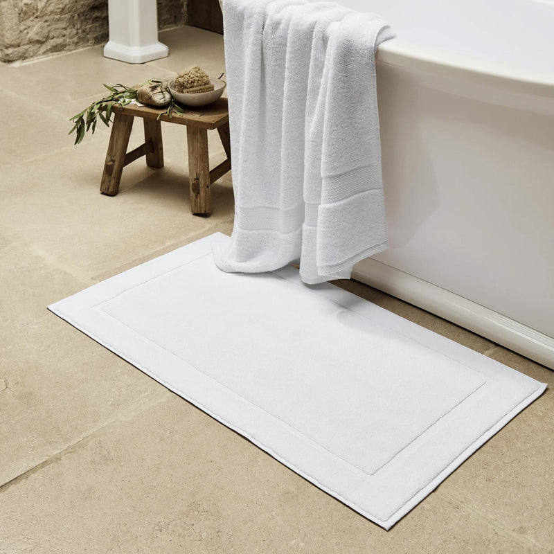 Renaissance Face Towel - White
