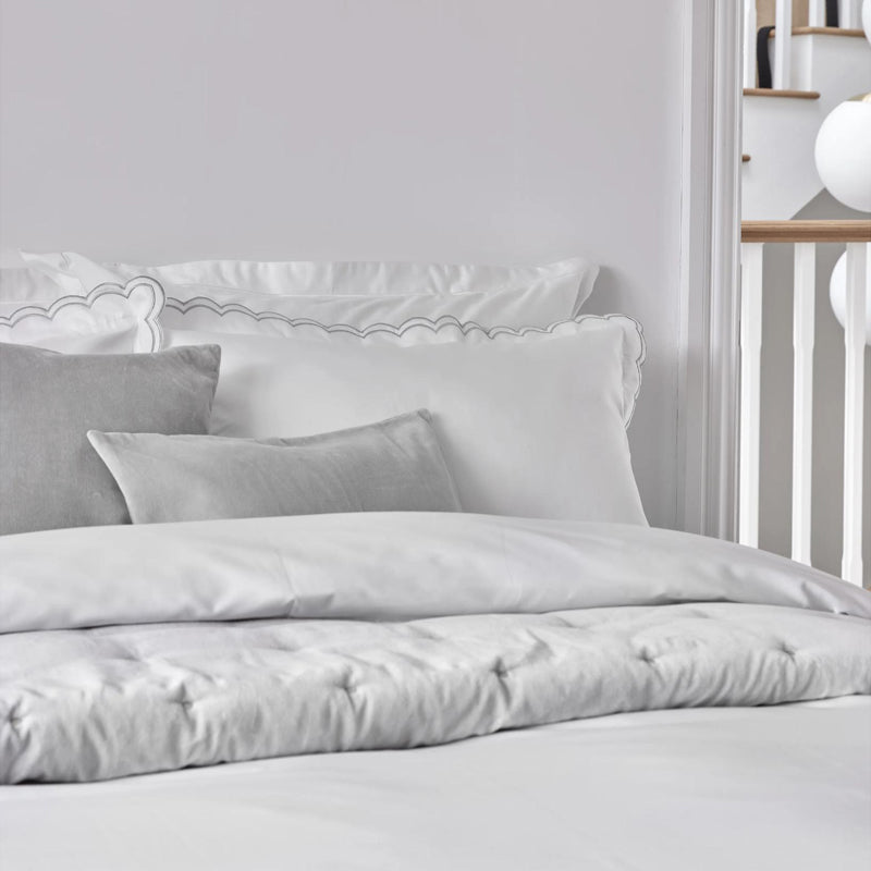 Scallop Edge King Duvet Set- Silver